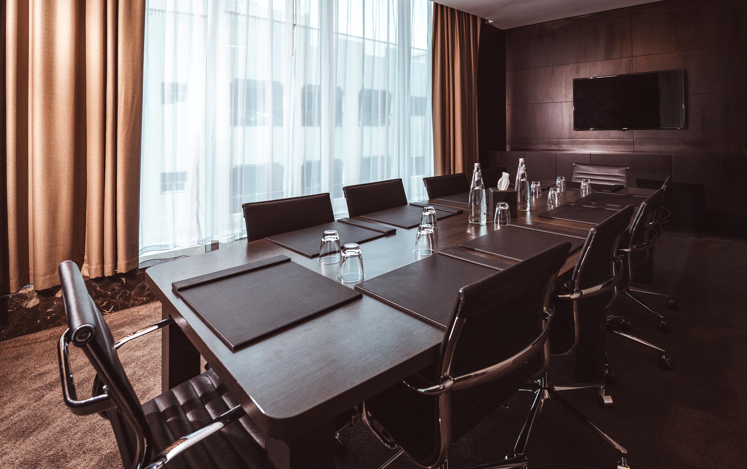 The Canvas Dubai - Mgallery Hotel Collection Kültér fotó Meeting room